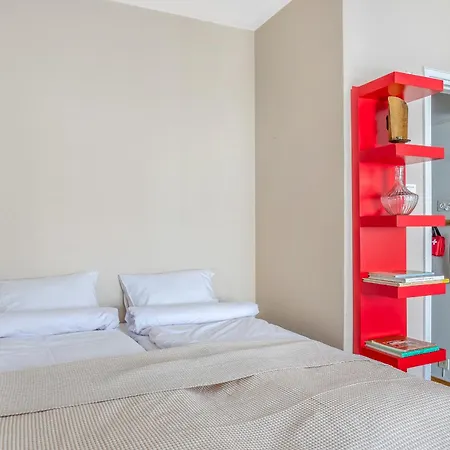 Vibrant And W Netflix, Wifi, 200m Tram And Bus Helsinki